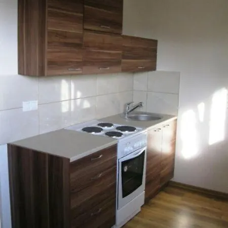 Apartament 21 Podchorazych Near Royal Lazienki Park