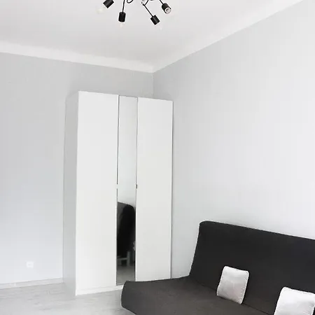 21 Podchorazych Near Royal Lazienki Park Apartament *